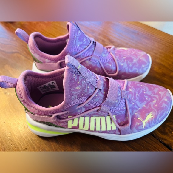 Puma shoes - Picture 1 of 2